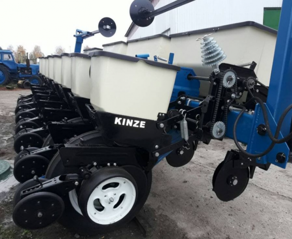 Gareeggenfelder des Typs John Deere 7000,  in Суми (Bild 7)