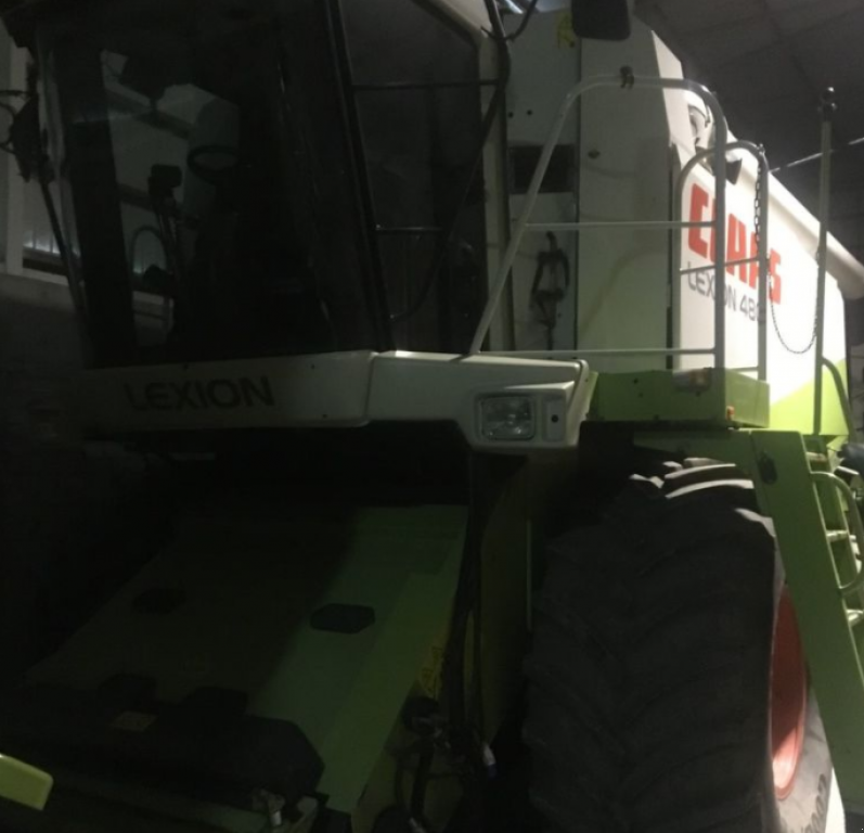 Oldtimer-Mähdrescher des Typs CLAAS Lexion 480, Neumaschine in Житомир (Bild 1)