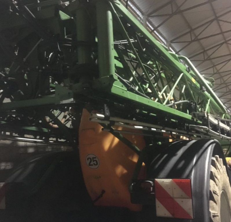 Weinbauspritze des Typs Amazone UX 5200,  in Житомир (Bild 3)