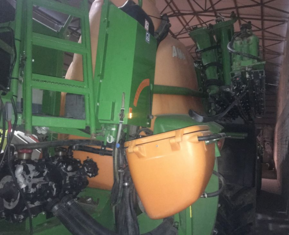 Weinbauspritze des Typs Amazone UX 5200,  in Житомир (Bild 10)