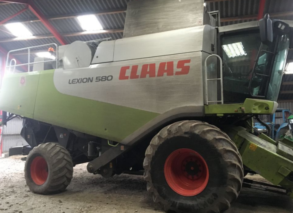 Oldtimer-Mähdrescher des Typs CLAAS Lexion 580, Neumaschine in Житомир (Bild 1)