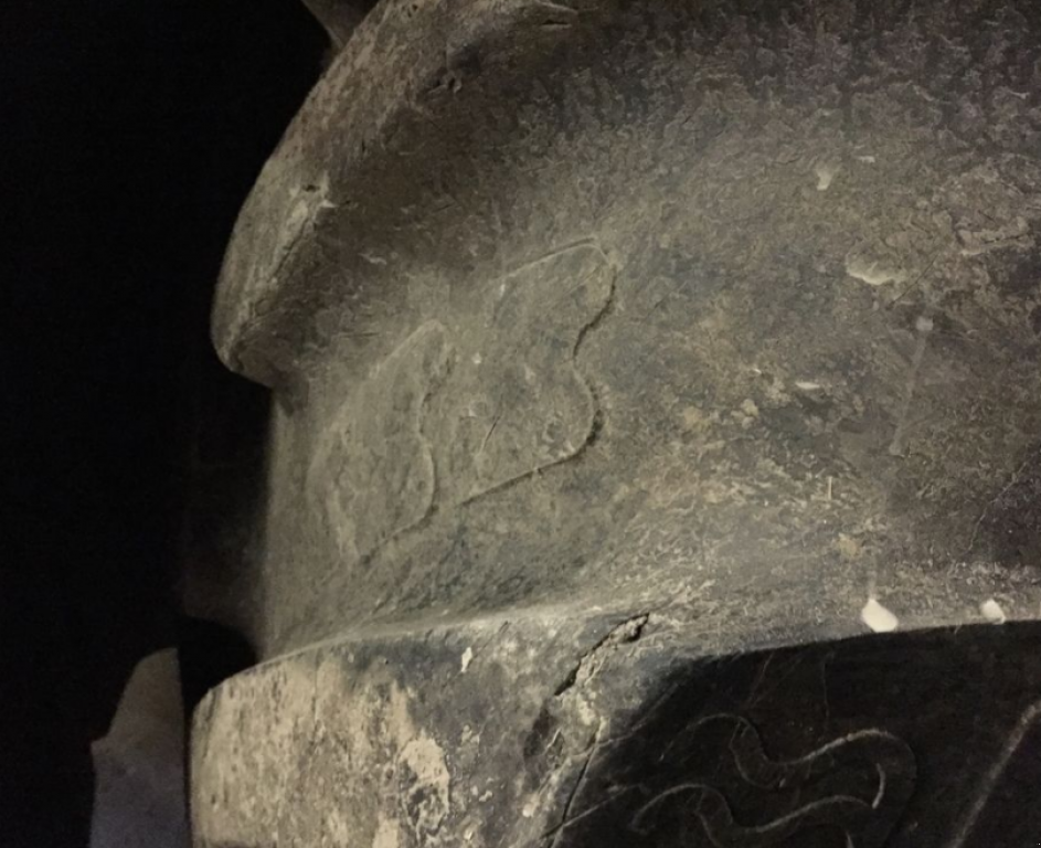 Oldtimer-Traktor des Typs John Deere 8520, Neumaschine in Житомир (Bild 5)