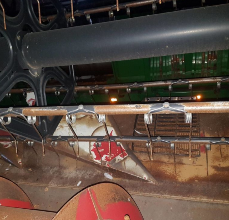 Oldtimer-Mähdrescher des Typs Case IH Axial Flow 8010, Neumaschine in Житомир (Bild 10)