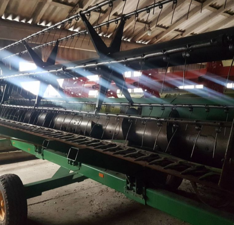 Oldtimer-Mähdrescher des Typs John Deere 9640 WTS, Neumaschine in Житомир (Bild 9)