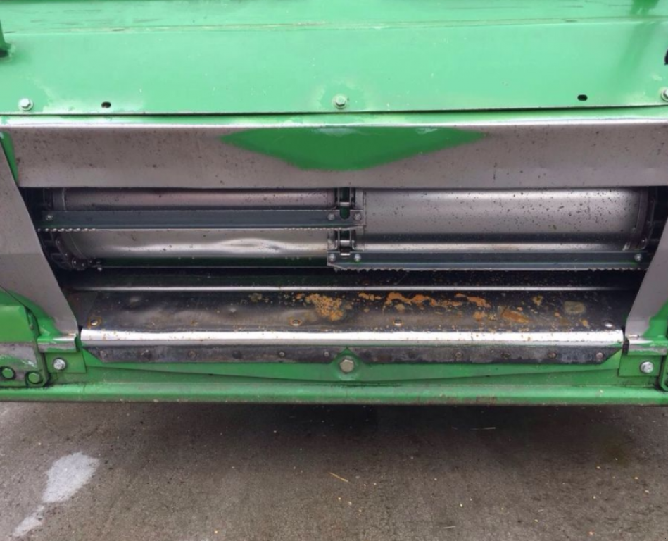 Oldtimer-Mähdrescher des Typs John Deere 9880 STS, Neumaschine in Житомир (Bild 2)