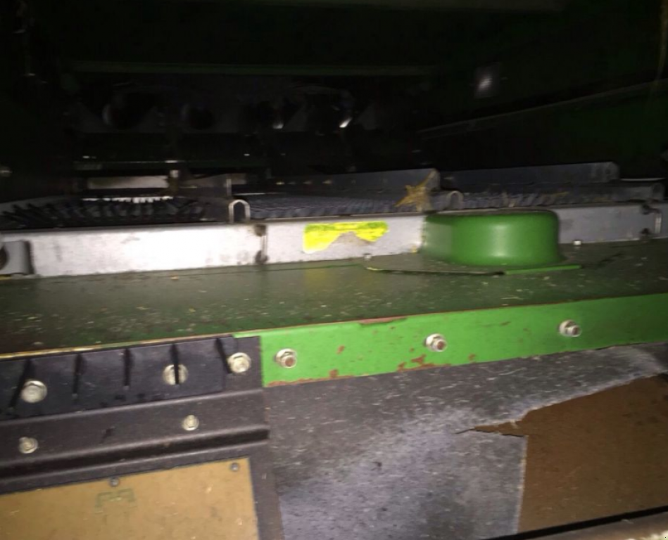 Oldtimer-Mähdrescher des Typs John Deere 9880 STS, Neumaschine in Житомир (Bild 7)