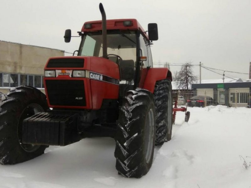 Oldtimer-Traktor des Typs Case IH 5130,  in Не обрано (Bild 1)