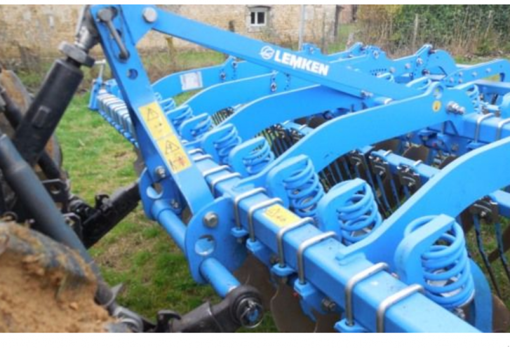 Wiesenegge des Typs Lemken Rubin 9/400,  in Київ (Bild 6)