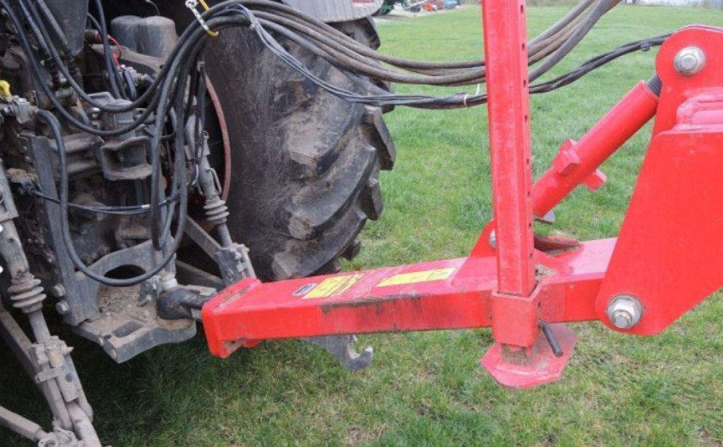 Wiesenegge des Typs Väderstad Carrier 820,  in Київ (Bild 9)