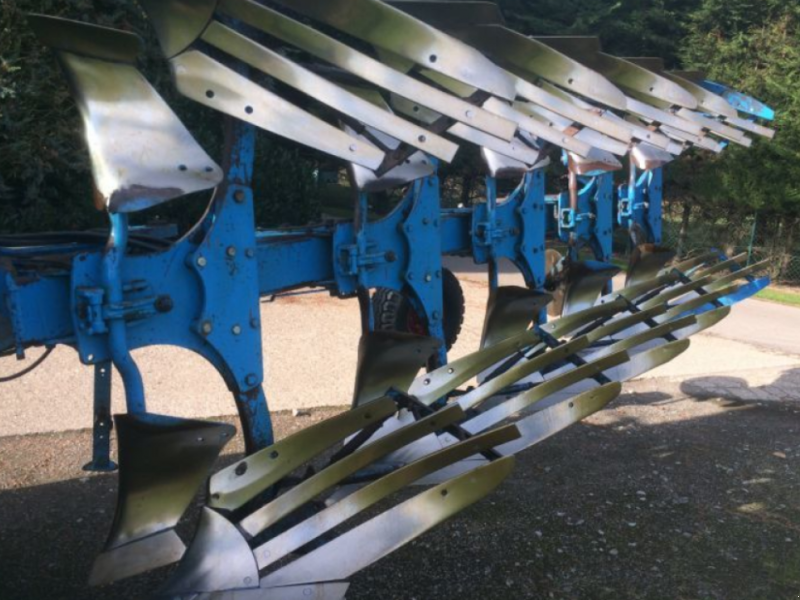 Scheibenpflug des Typs Lemken EurOpal 9,  in Київ (Bild 1)