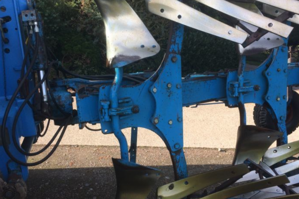 Scheibenpflug des Typs Lemken EurOpal 9,  in Київ (Bild 2)