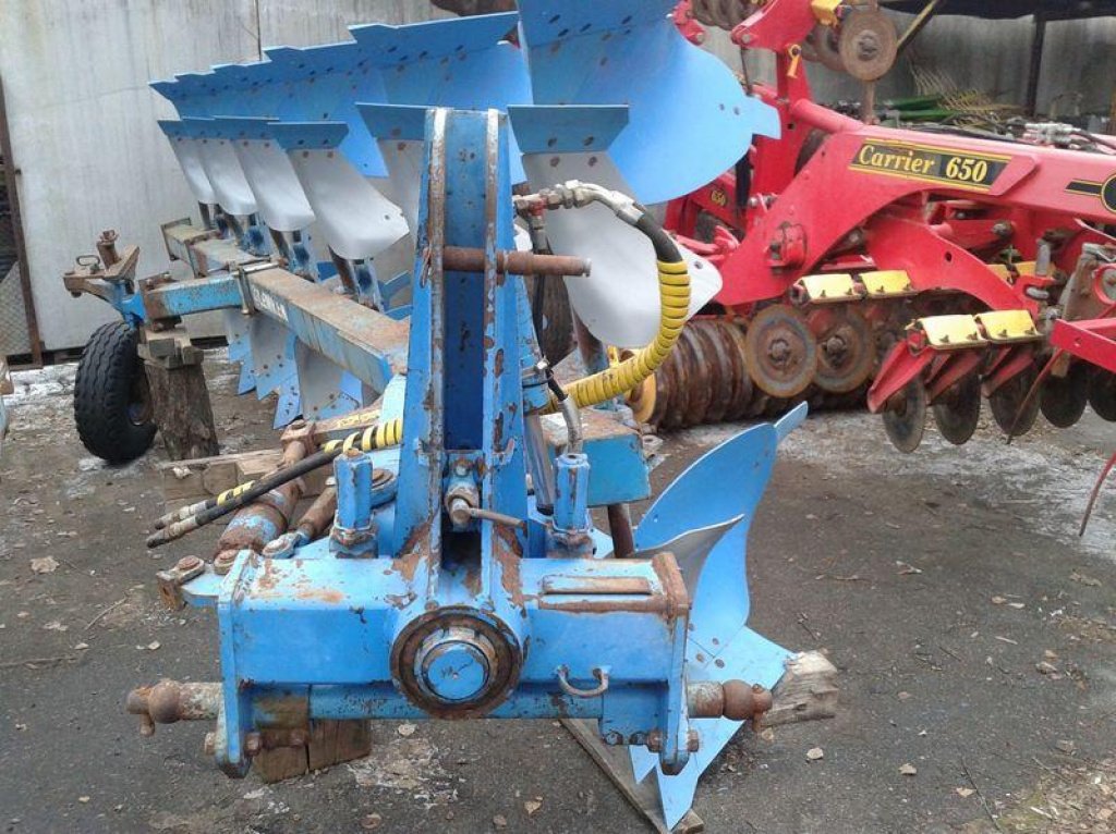 Scheibenpflug des Typs Lemken Opal 140,  in Київ (Bild 2)