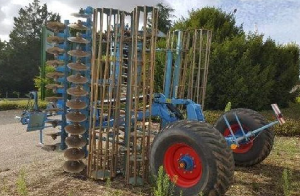 Wiesenegge des Typs Lemken Heliodor 8/600KA,  in Київ (Bild 4)