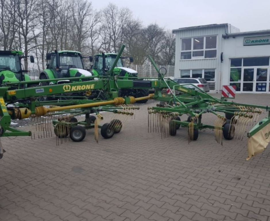 Schwader des Typs Krone Swadro 807,  in Київ (Bild 2)