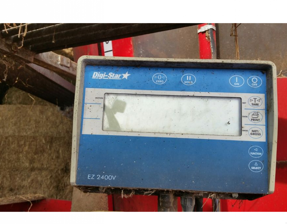 Selbstfahrer Futtermischwagen des Typs Trioliet Solomix 2 2000,  in Київ (Bild 6)