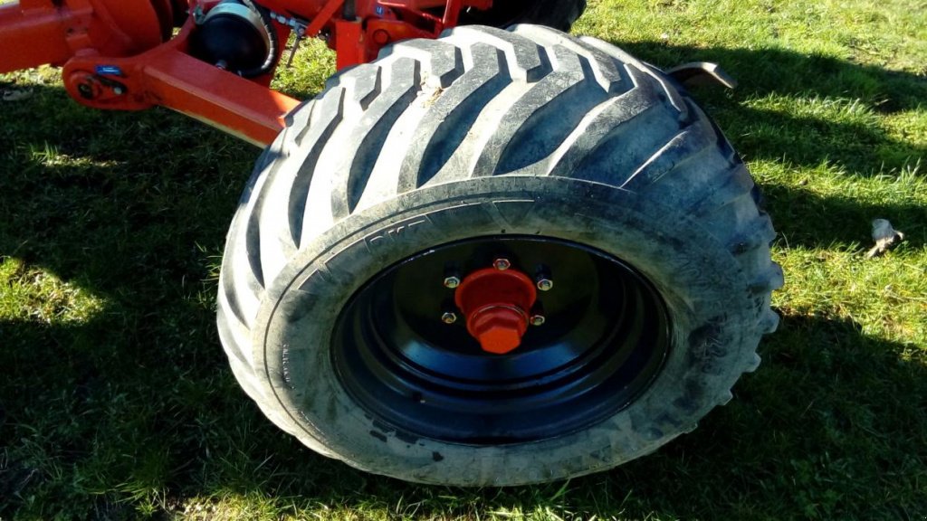 Scheibenpflug des Typs Nordsten Challenger 8,  in Київ (Bild 9)