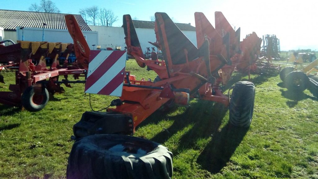 Scheibenpflug des Typs Nordsten Challenger 8,  in Київ (Bild 8)