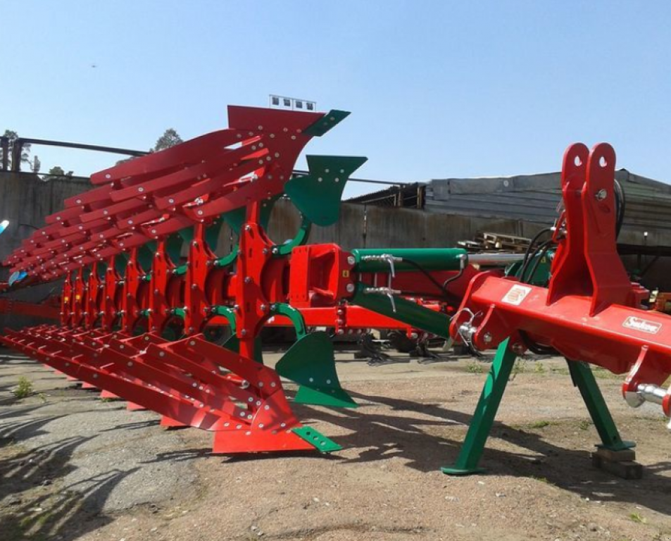Scheibenpflug des Typs Sonstige ArcoAgro 7+1,  in Київ (Bild 1)