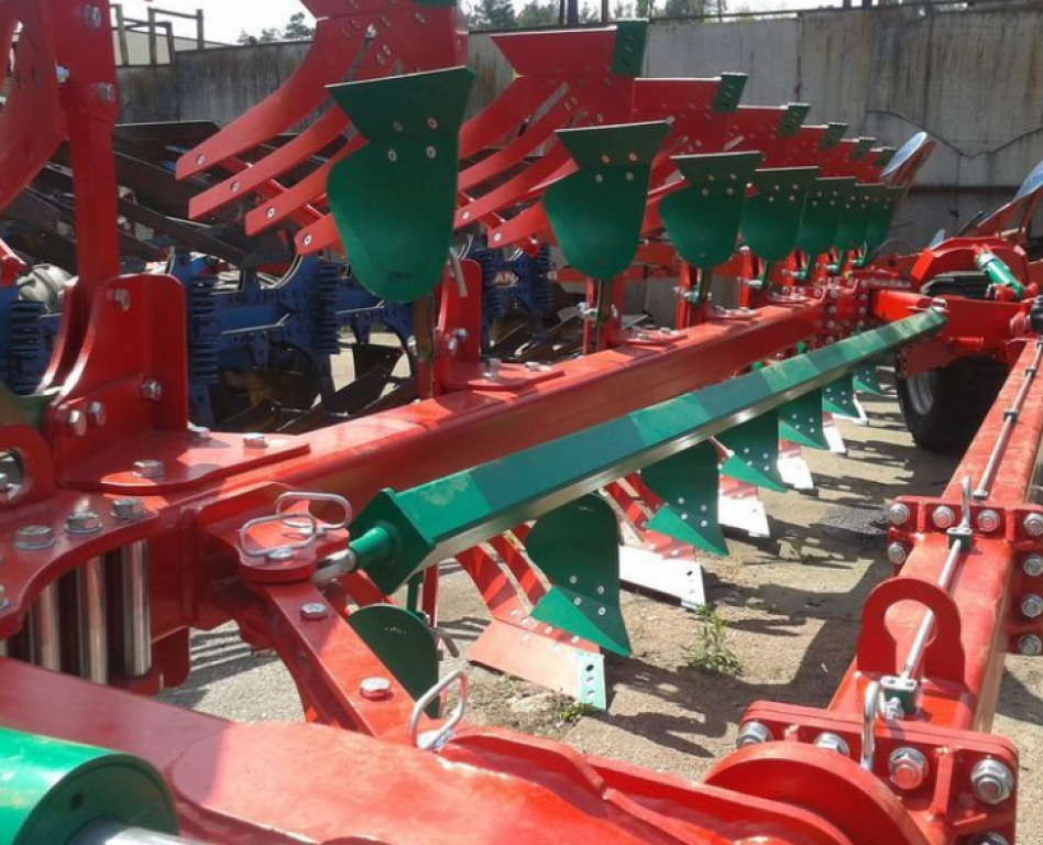 Scheibenpflug des Typs Sonstige ArcoAgro 7+1,  in Київ (Bild 3)