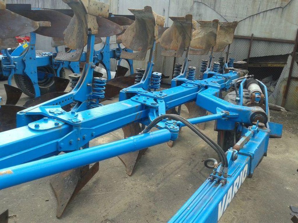 Scheibenpflug des Typs Lemken Vari Diamant 6+1,  in Київ (Bild 9)
