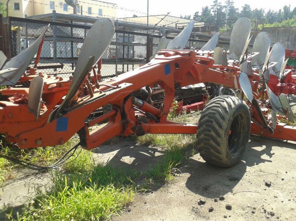 Scheibenpflug des Typs Nordsten Challenger 9,  in Київ (Bild 4)