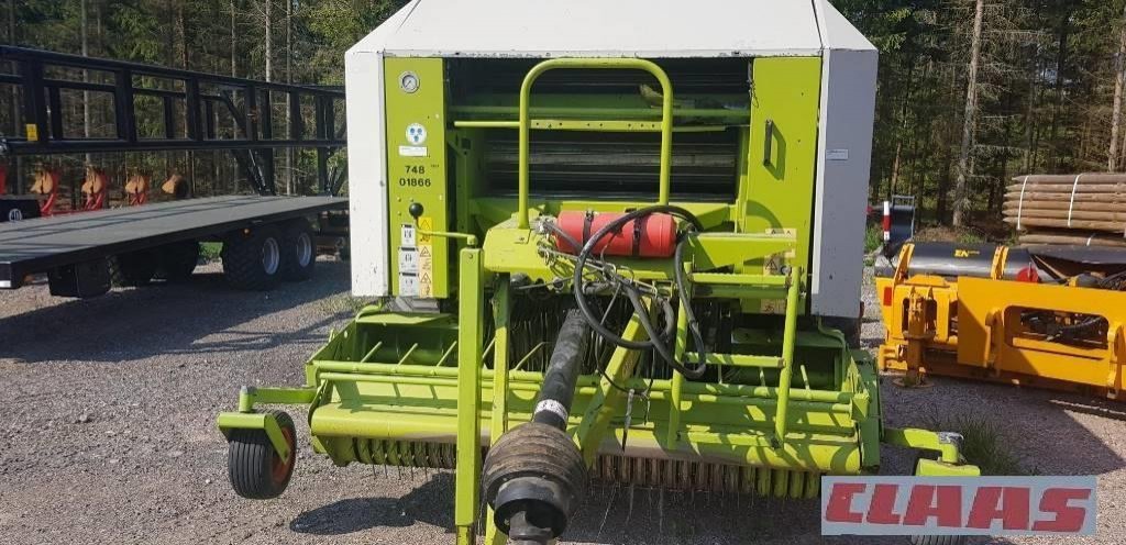 Rundballenpresse des Typs CLAAS Rollant 255 RC, Gebrauchtmaschine in Київ (Bild 4)