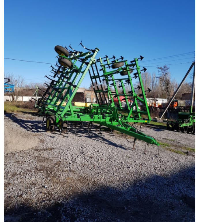 Kartoffelpflegetechnik des Typs John Deere 980,  in Сливине (Bild 2)