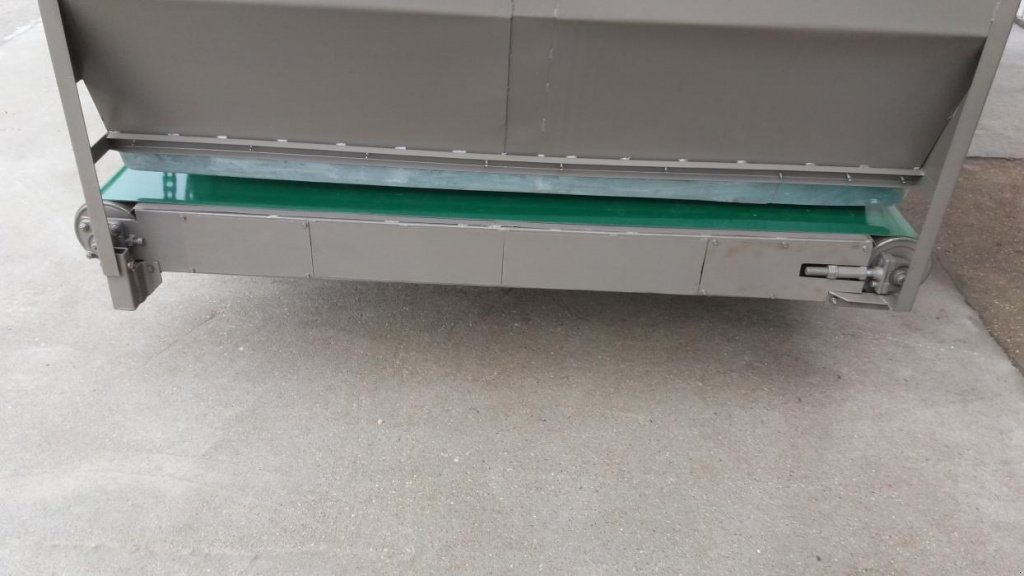 Sandstreuer & Salzstreuer des Typs Unia MS 400,  in Луцьк (Bild 5)