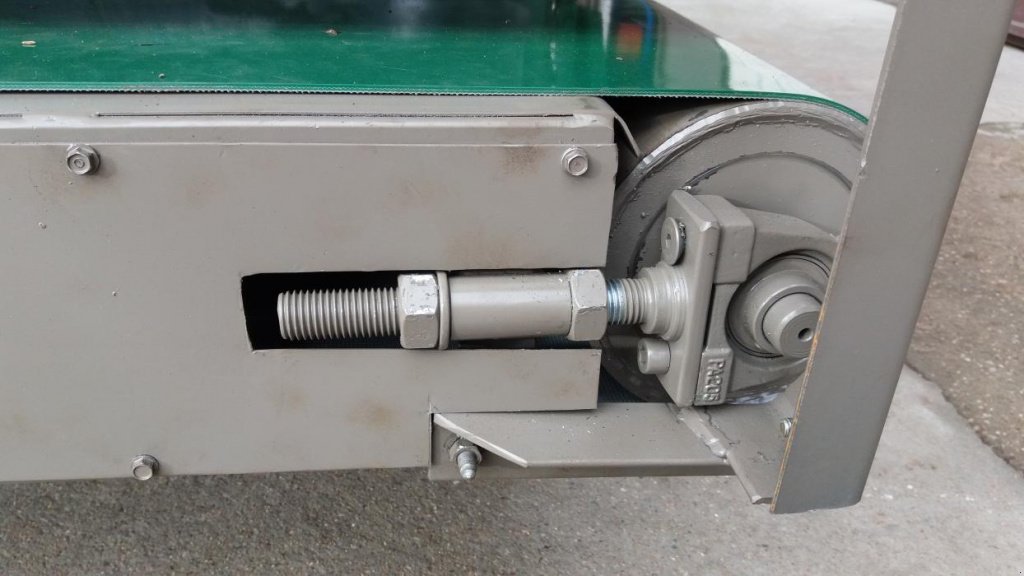 Sandstreuer & Salzstreuer des Typs Unia MS 400,  in Луцьк (Bild 6)