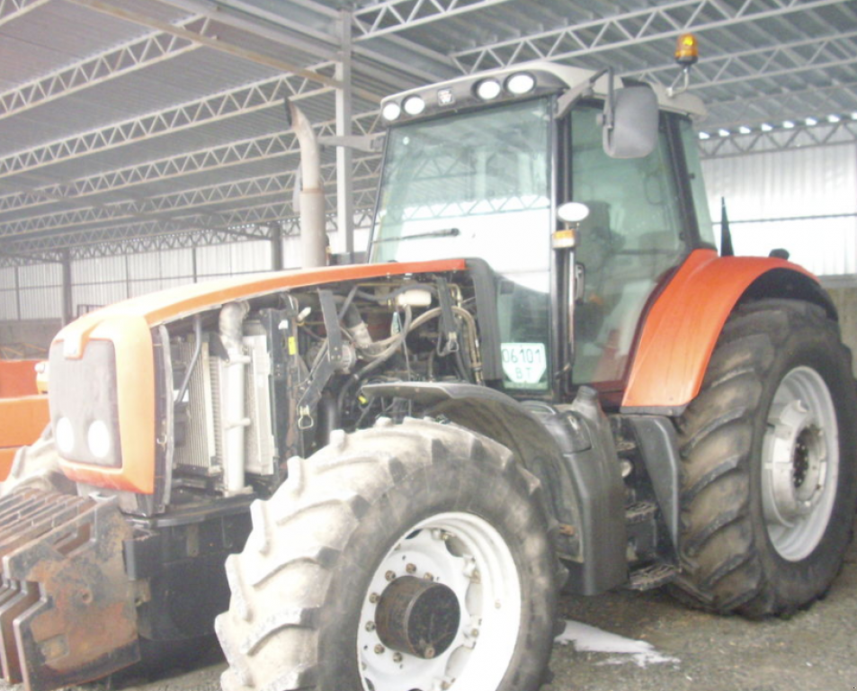 Oldtimer-Traktor des Typs Massey Ferguson 6499, Neumaschine in Мелітополь (Bild 9)