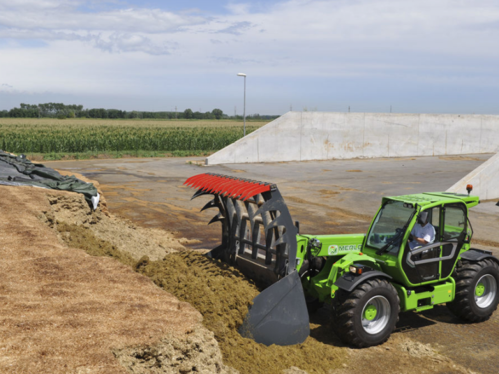 Teleskopstapler des Typs Merlo TF 42.7-100 EE, Neumaschine in Хмельницький (Bild 2)
