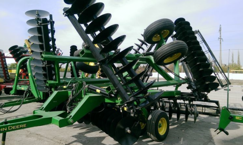 Wiesenegge des Typs John Deere 630,  in Кіровоград (Bild 3)