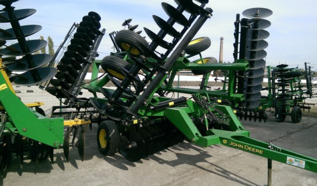 Wiesenegge des Typs John Deere 630,  in Кіровоград (Bild 2)