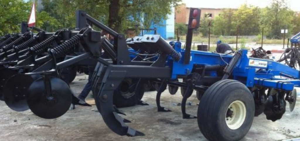 Wiesenegge des Typs Case IH Ecolo-Tiger 530,  in Кіровоград (Bild 2)