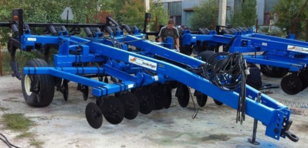 Wiesenegge des Typs Case IH Ecolo-Tiger 530,  in Кіровоград (Bild 1)