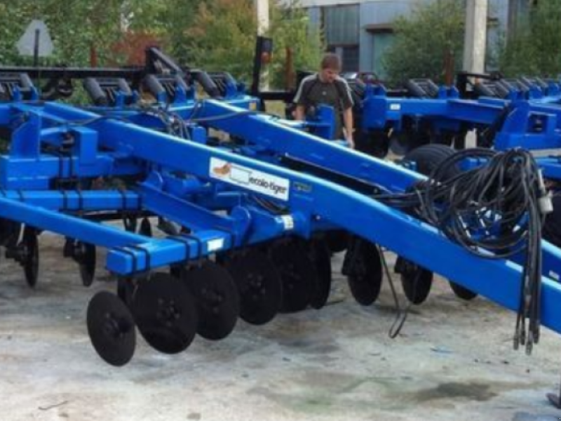 Wiesenegge des Typs Case IH Ecolo-Tiger 530,  in Кіровоград (Bild 1)