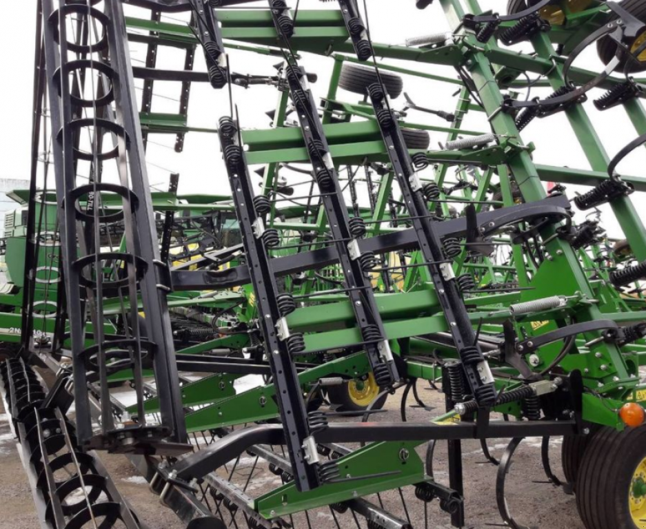 Kartoffelpflegetechnik des Typs John Deere 980,  in Кіровоград (Bild 8)