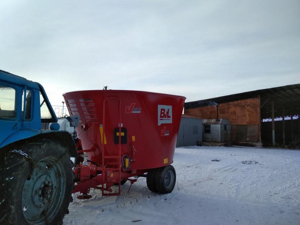 Selbstfahrer Futtermischwagen des Typs van Lengerich V-MIX Plus,  in Пирятин (Bild 2)