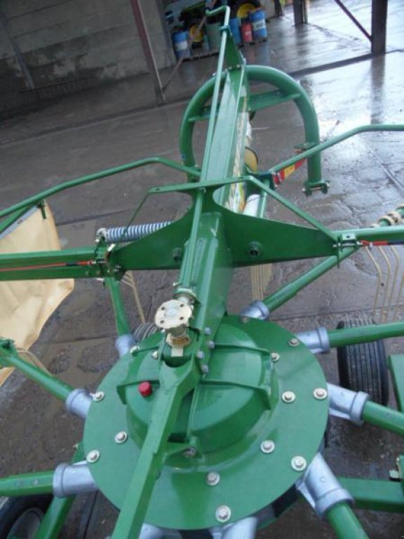 Schwader des Typs Krone Swadro 38,  in Недригайлів (Bild 5)