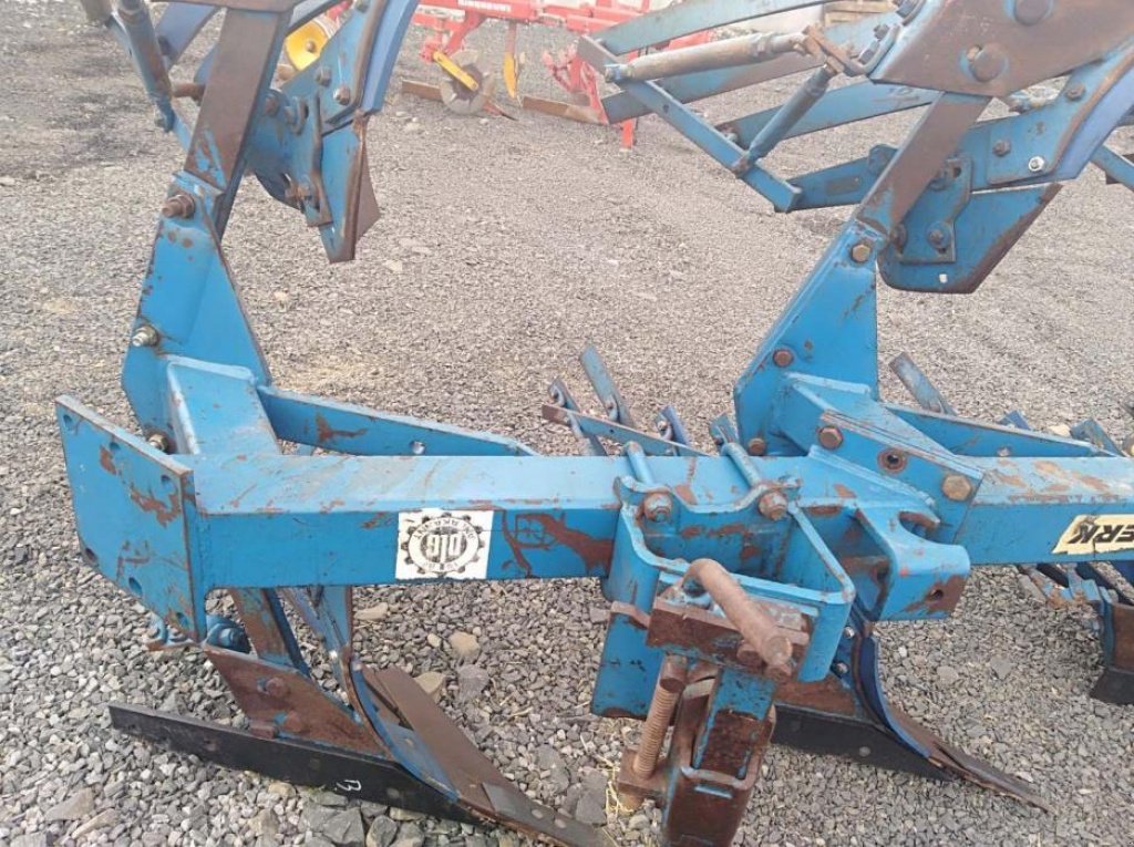 Scheibenpflug des Typs Rabe Werk 4 (3+1),  in Рівне (Bild 9)