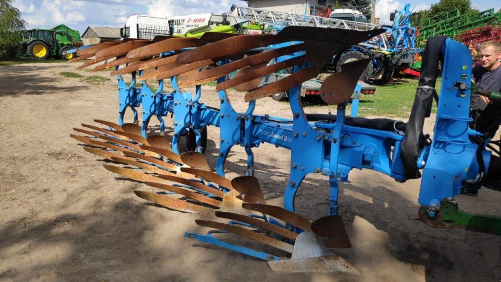 Scheibenpflug des Typs Lemken Juwel 8,  in Рівне (Bild 1)