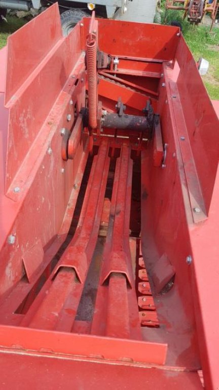 Hochdruckpresse des Typs FAMAROL Z-511,  in Рівне (Bild 11)