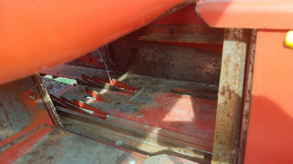 Hochdruckpresse des Typs FAMAROL Z-511,  in Рівне (Bild 1)