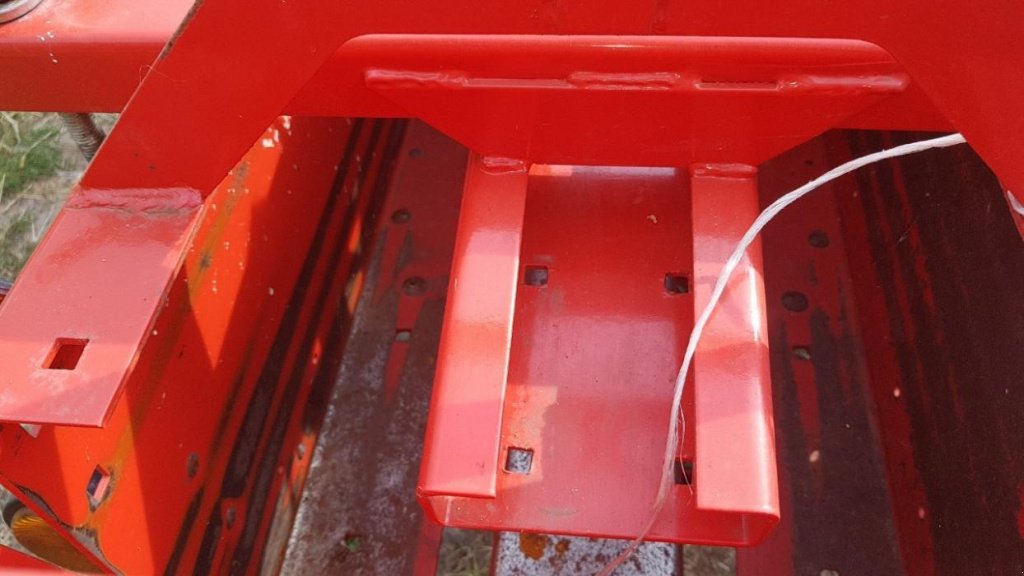 Hochdruckpresse des Typs FAMAROL Z-511,  in Рівне (Bild 10)