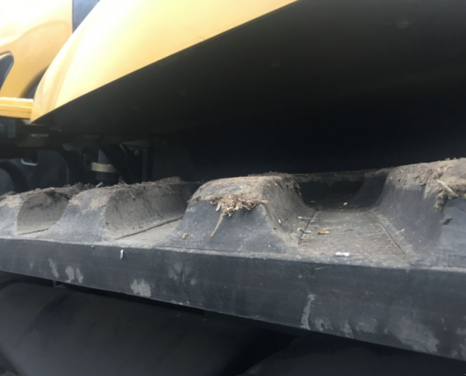 Raupentraktor des Typs CHALLENGER MT865, Neumaschine in Теплик (Bild 5)