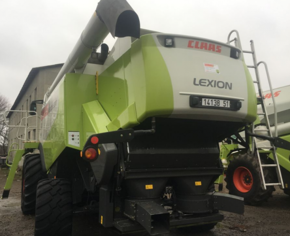 Oldtimer-Mähdrescher des Typs CLAAS Lexion 580, Neumaschine in Теплик (Bild 4)