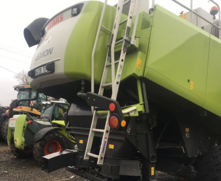 Oldtimer-Mähdrescher des Typs CLAAS Lexion 580, Neumaschine in Теплик (Bild 3)