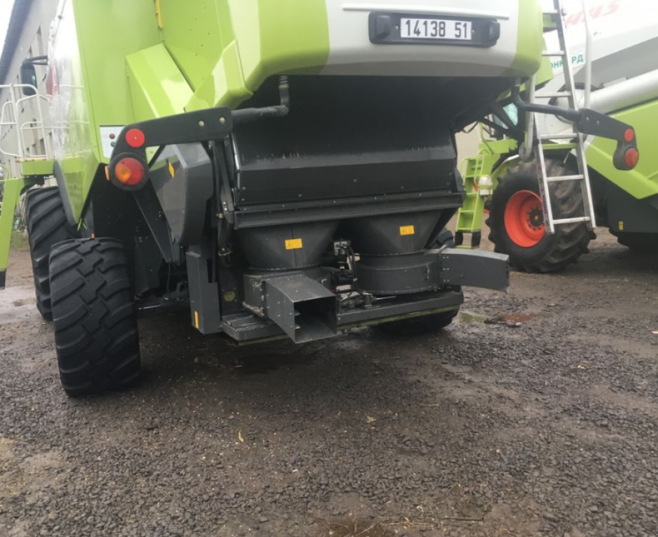 Oldtimer-Mähdrescher des Typs CLAAS Lexion 580, Neumaschine in Теплик (Bild 5)