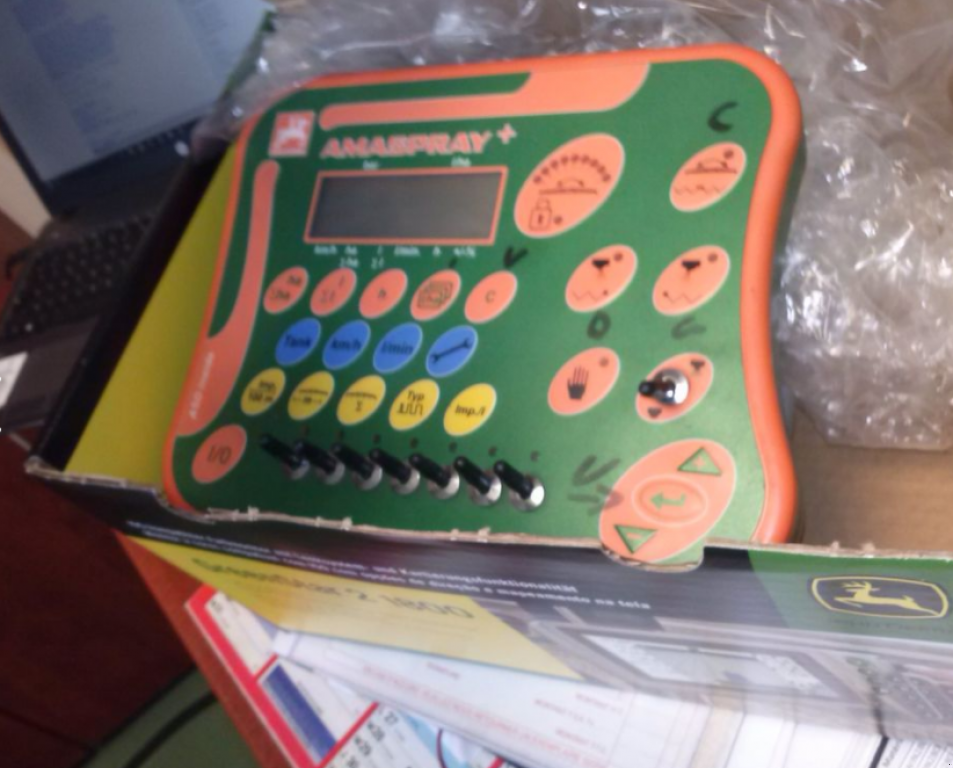 Weinbauspritze des Typs Amazone UG 3000,  in Теплик (Bild 6)