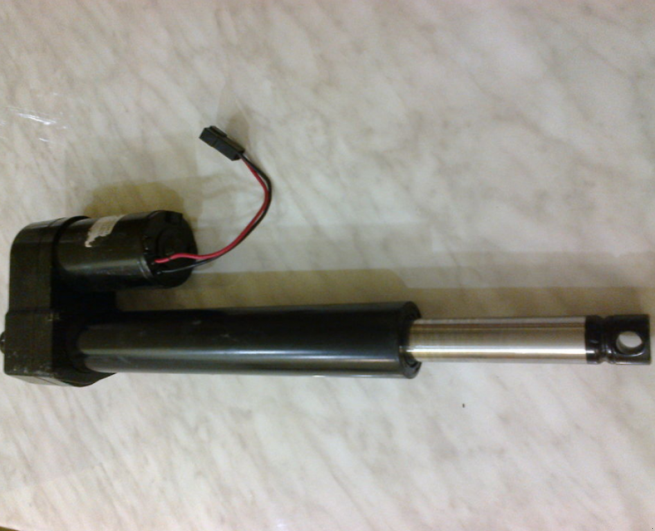 Oldtimer-Mähdrescher des Typs CLAAS Lexion 480,  in Чортків (Bild 2)